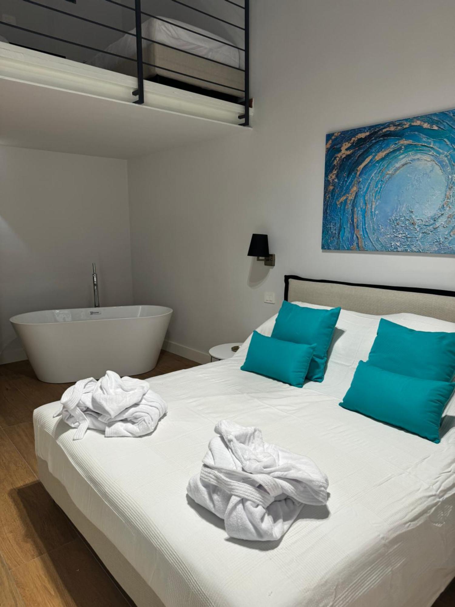 Guest house La Maison Toledo *